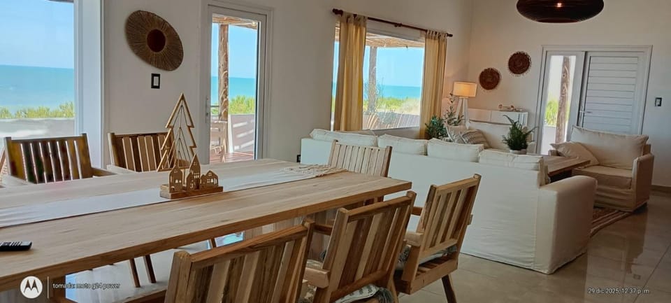 Casa Frente al Mar PREMIUM Sauce Grande Apartment in Buenos Aires Province