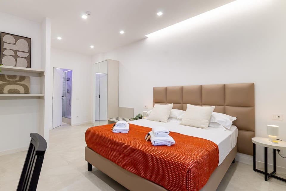 Bed, Photo of the whole room, Bedroom, towels, wardrobe