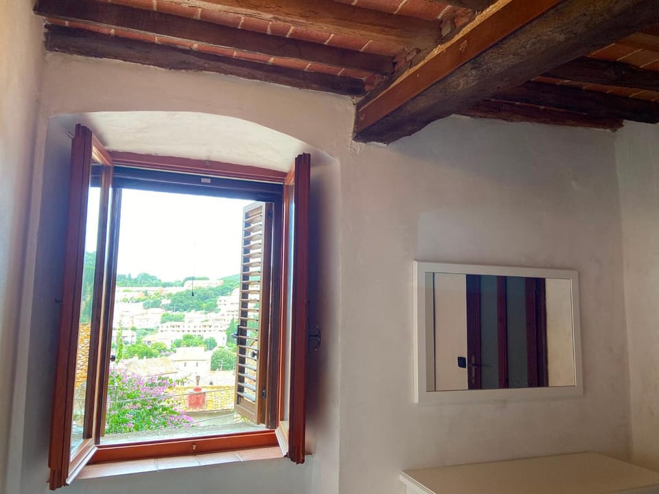 Casa Michele Apartment in Campiglia Marittima