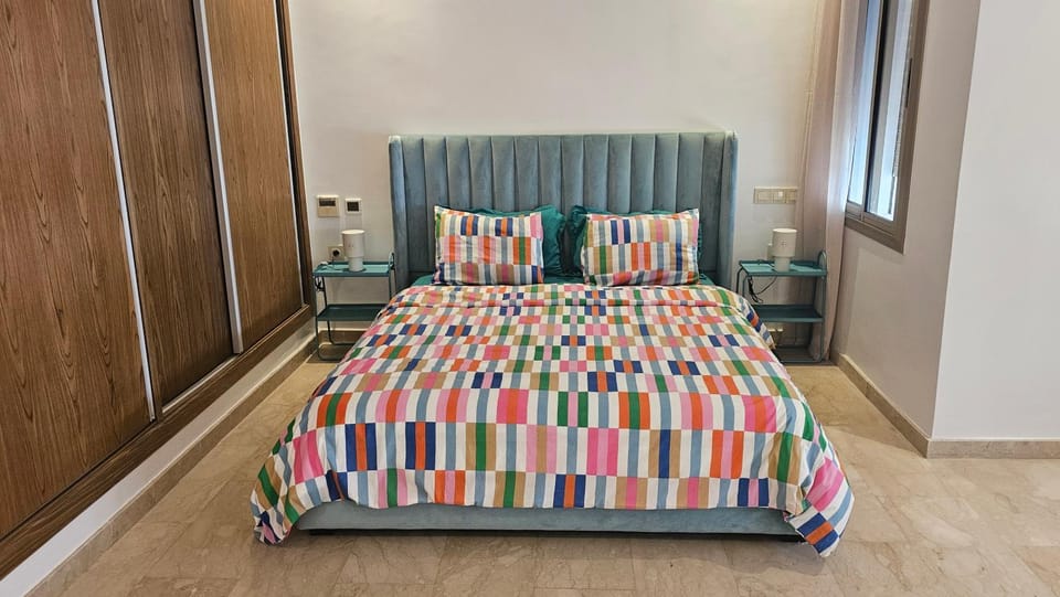 Bed, Photo of the whole room, Bedroom, wardrobe
