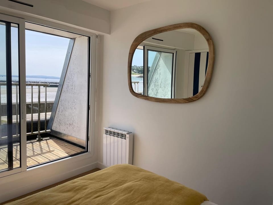 La Plage, T2 Les pieds dans le sable Apartment in Crozon