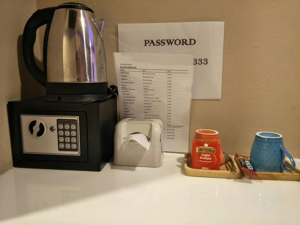 Coffee/tea facilities, Non alcoholic drinks
