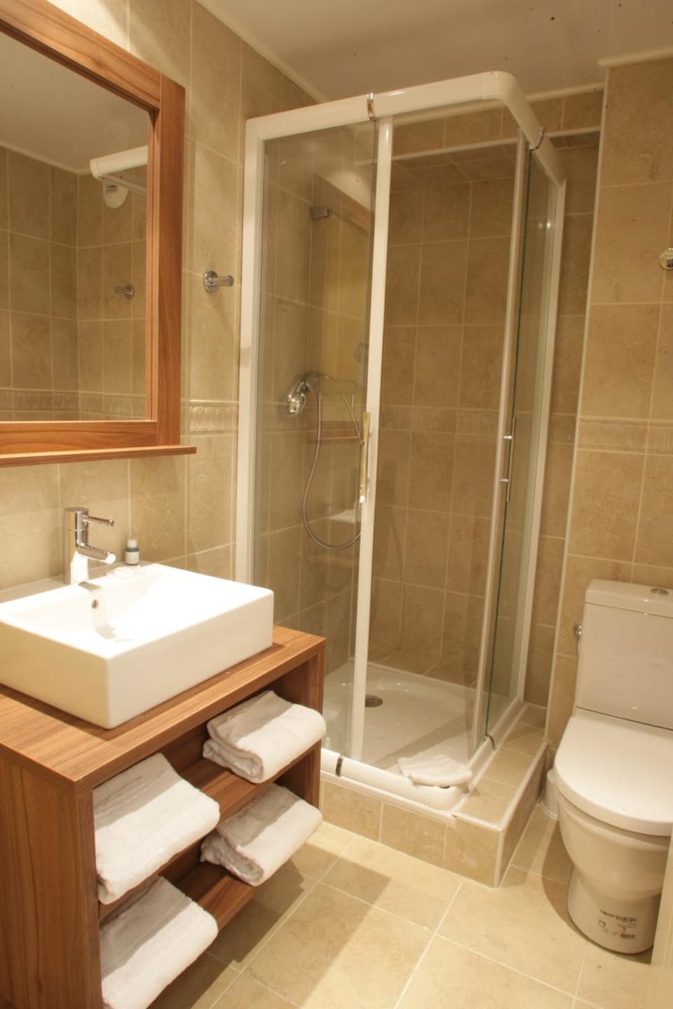 Large south-facing duplex for 8 people in Isola 2000, Mercantour Apartment in Isola
