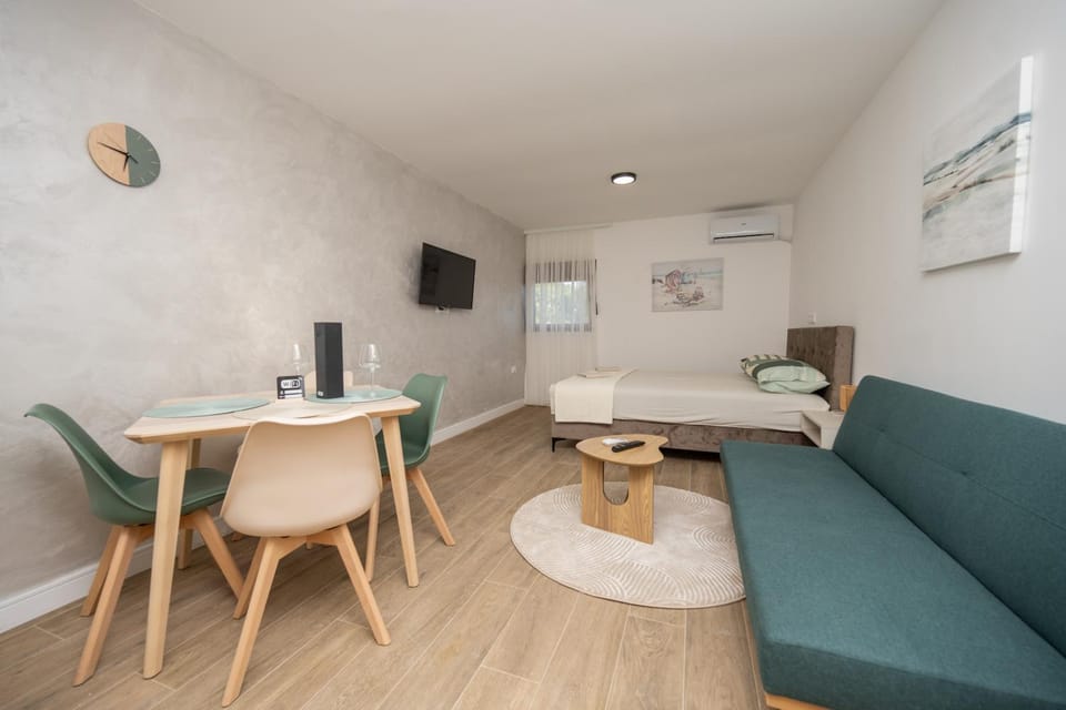 Djurovic Lux Apartments Country House in Podgorica Municipality, Montenegro