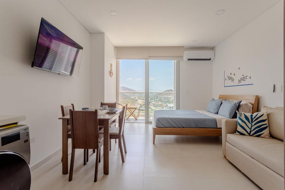 Comodo y Moderno Apto con Balcon Cerca al Mar Apartment in Magdalena, Colombia