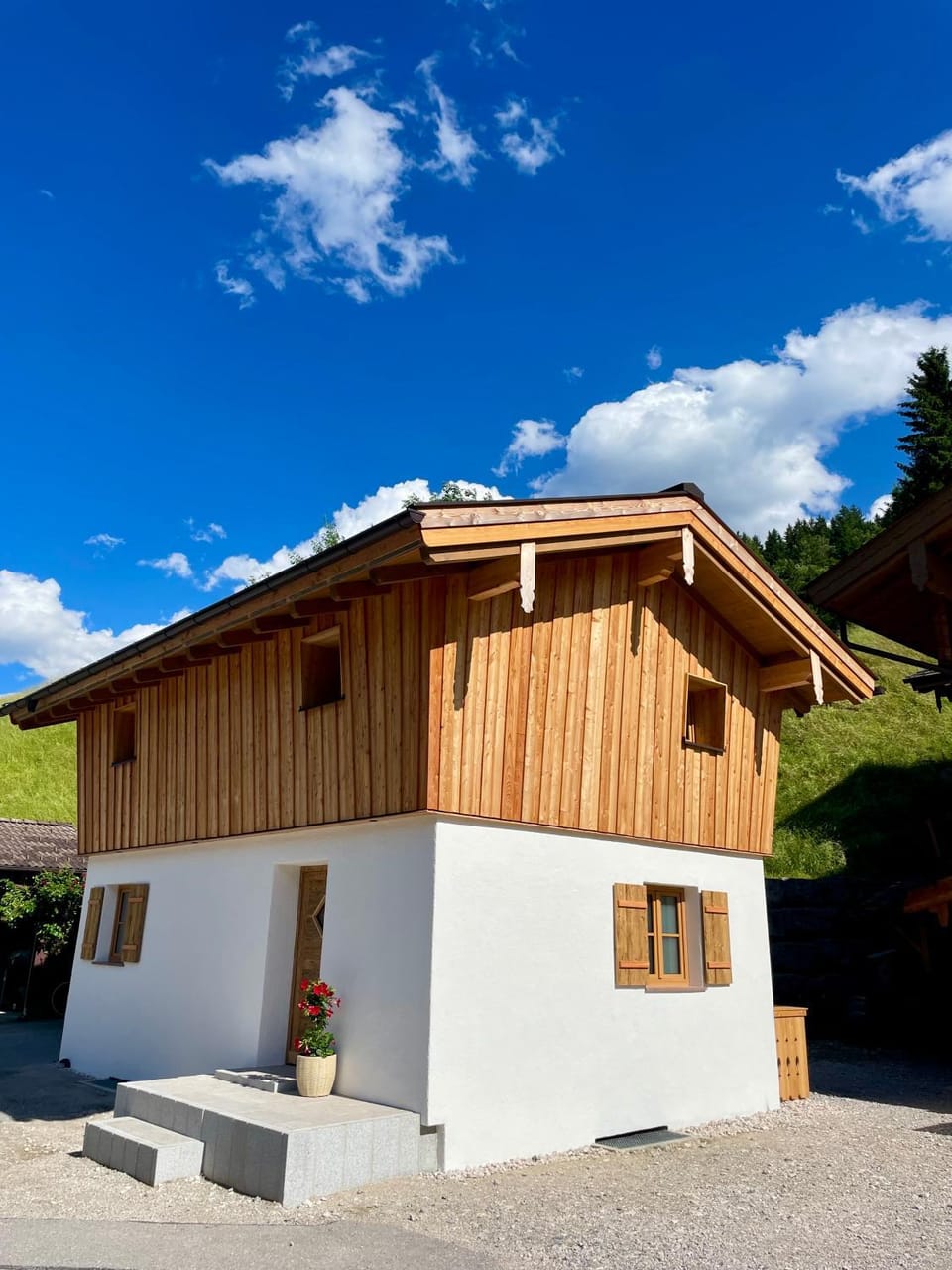 Property building, Day