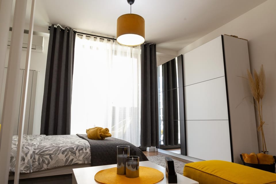 The Golden Sixth, Garden View Niš, Planet Residence Free Parking Apartment in Serbia