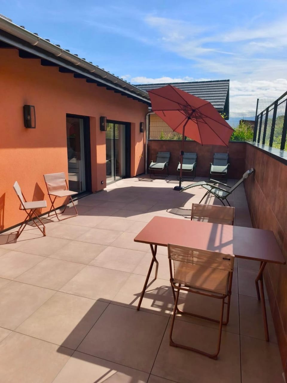 Patio, sunbed