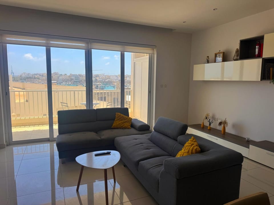 TV and multimedia, Sea view