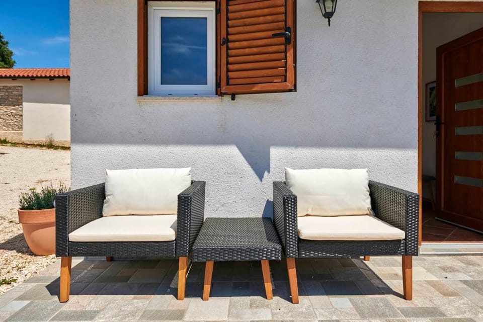 Small stone house Apartment in Medulin