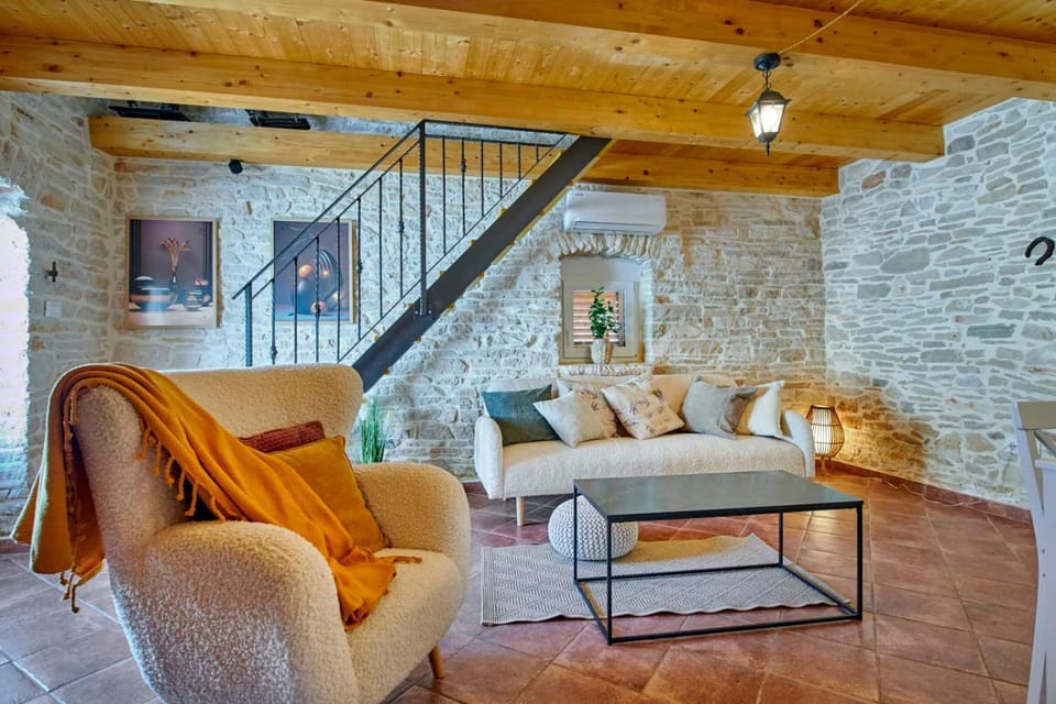 Small stone house Apartment in Medulin