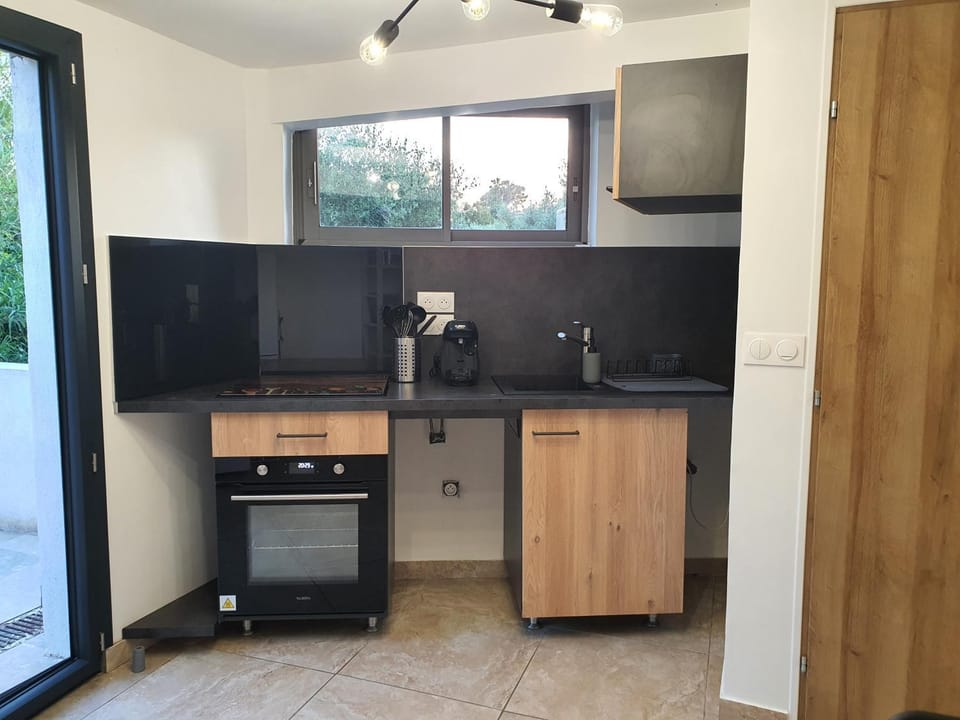Kitchen or kitchenette, stove