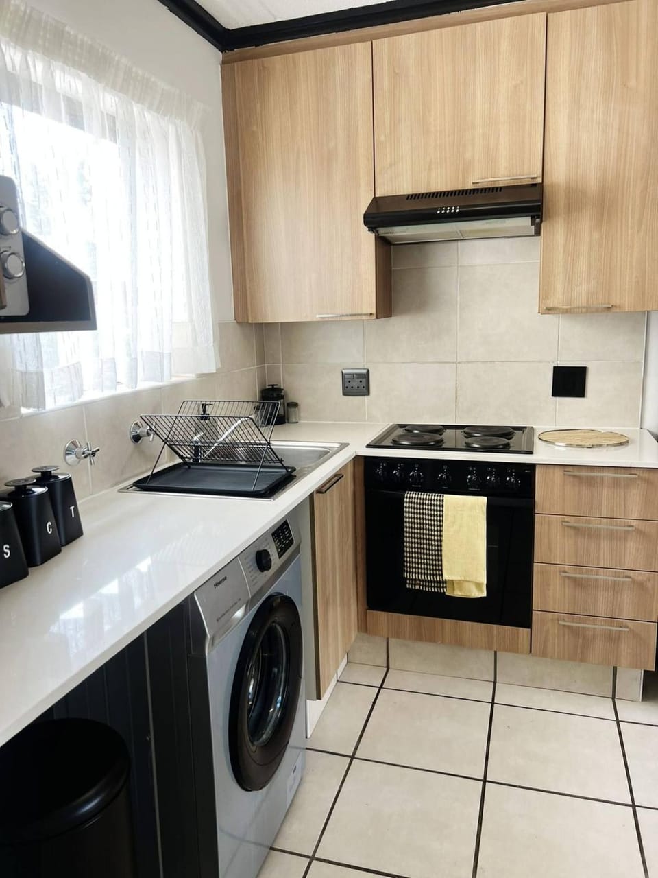 laundry, washing machine, kitchen