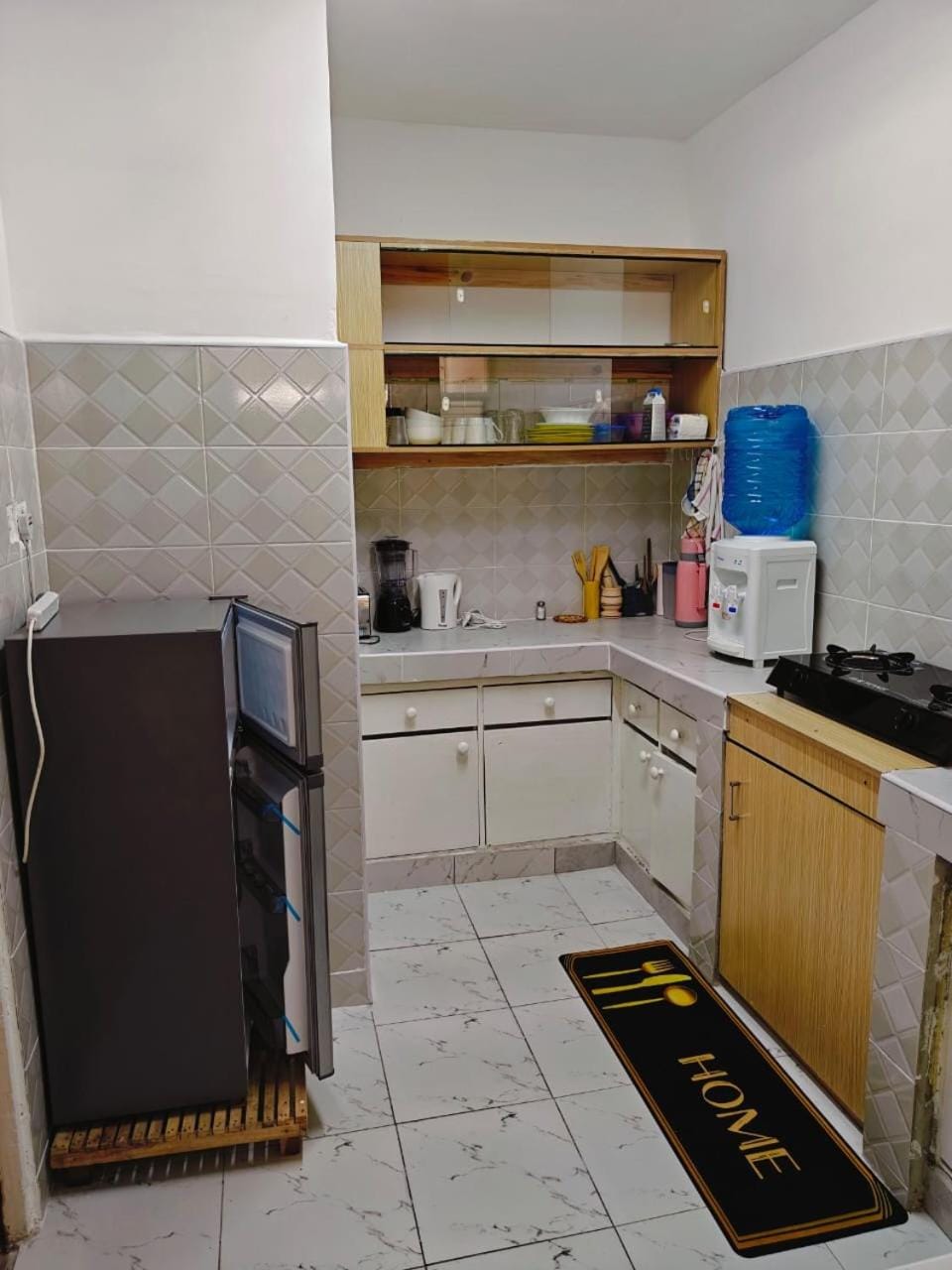 Mombasa Town cbd Railways fully furnished 1br Bed and Breakfast in Mombasa County