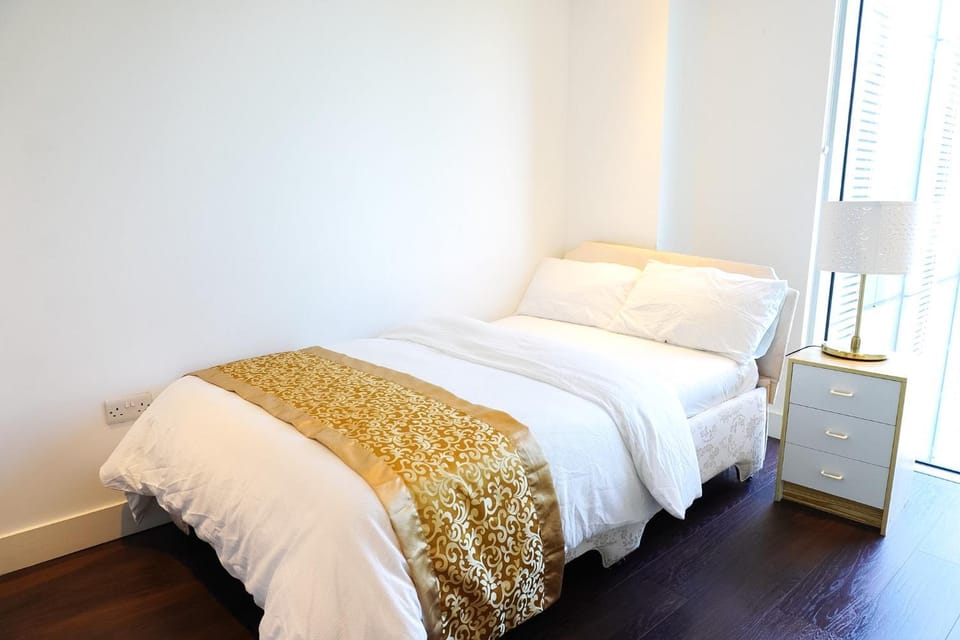 International luxury homes Apartment in London