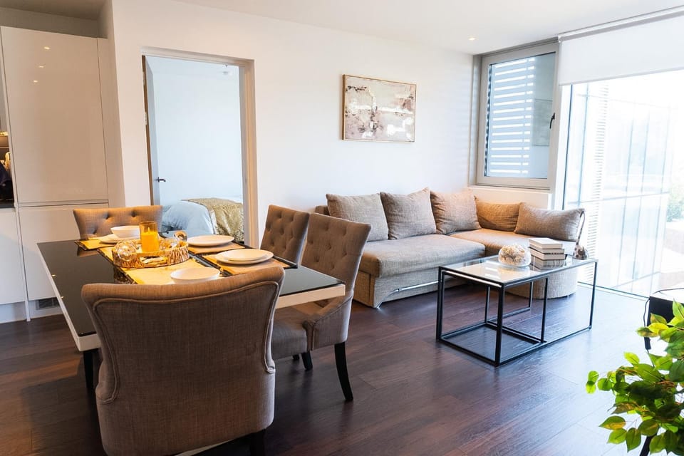 International luxury homes Apartment in London