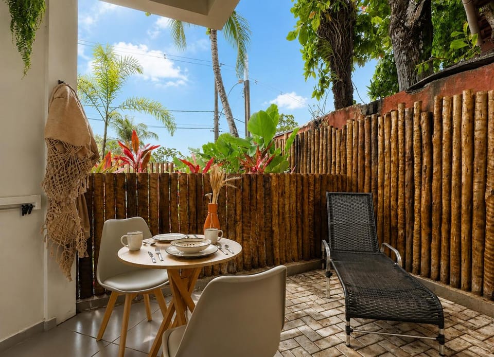 Patio, Dining area, sunbed