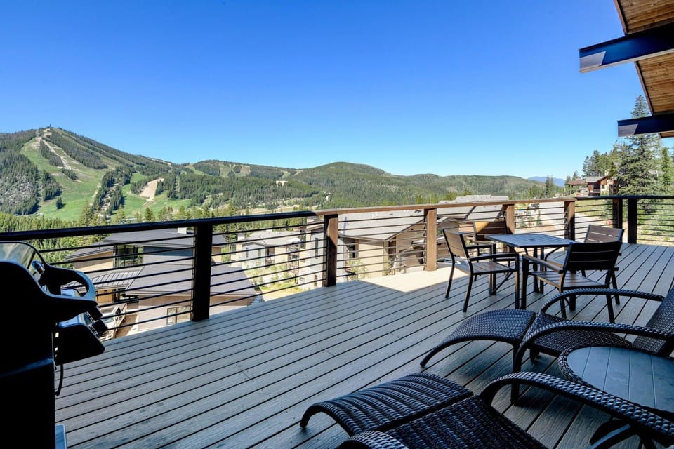 Winterfell at Winter Park Resort House in Winter Park