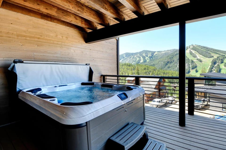 Winterfell at Winter Park Resort House in Winter Park