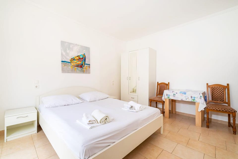 CC Stoy Apartments Near Center Apartment in Novalja