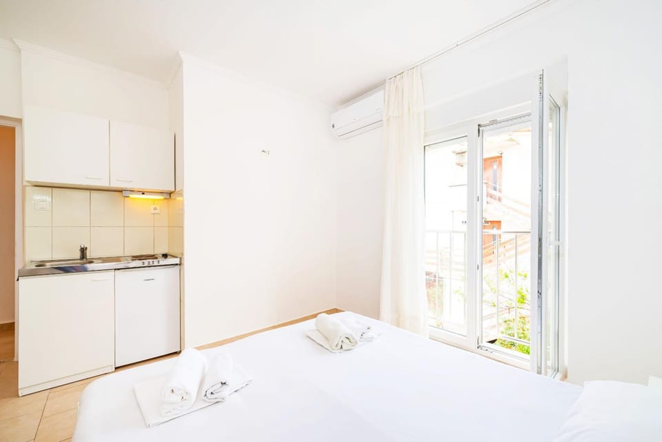 CC Stoy Apartments Near Center Apartment in Novalja