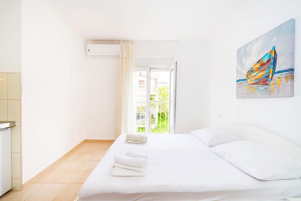 CC Stoy Apartments Near Center Apartment in Novalja