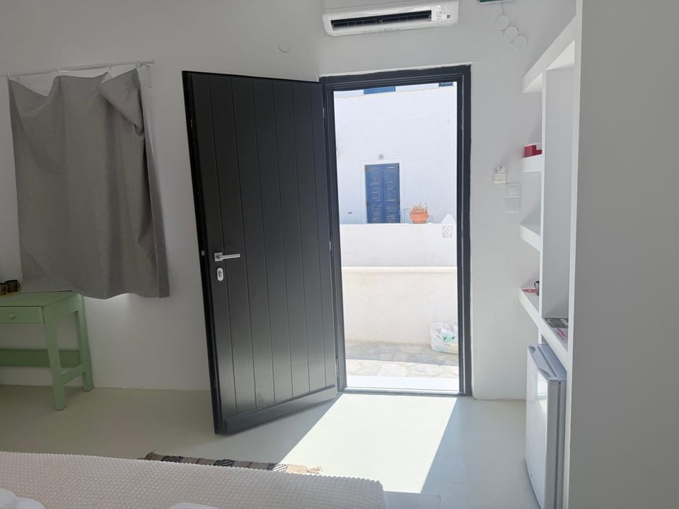 Libertis Paros Apartment hotel in Naousa