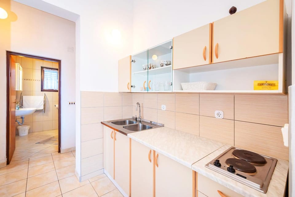 CC Vlatcos Heart Of Novalja Apartment in Novalja