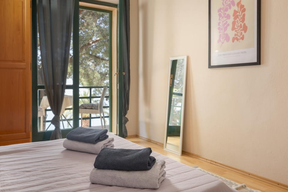 PINE&SHINE Waterfront Apartment in Split-Dalmatia County