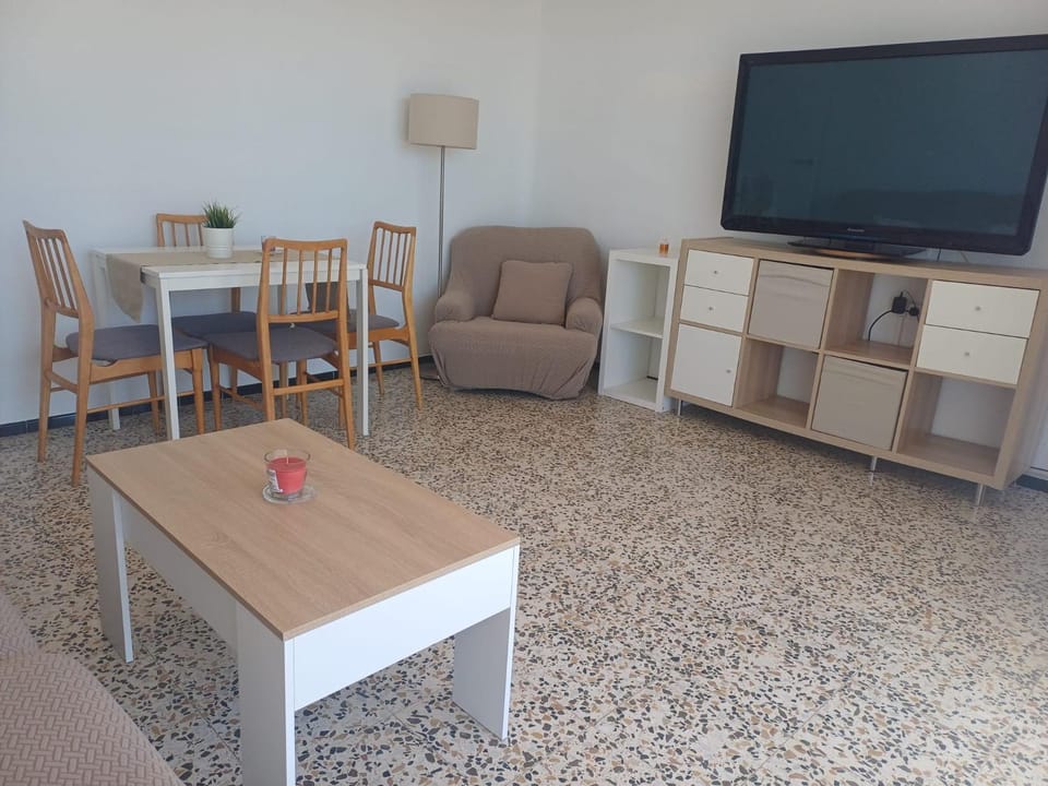 Calas Santiago Bernabéu Apartment in Santa Pola