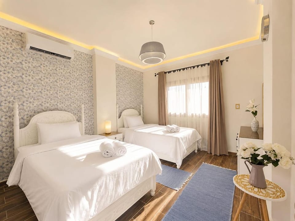 S teseen luxury family home Apartment in New Cairo City