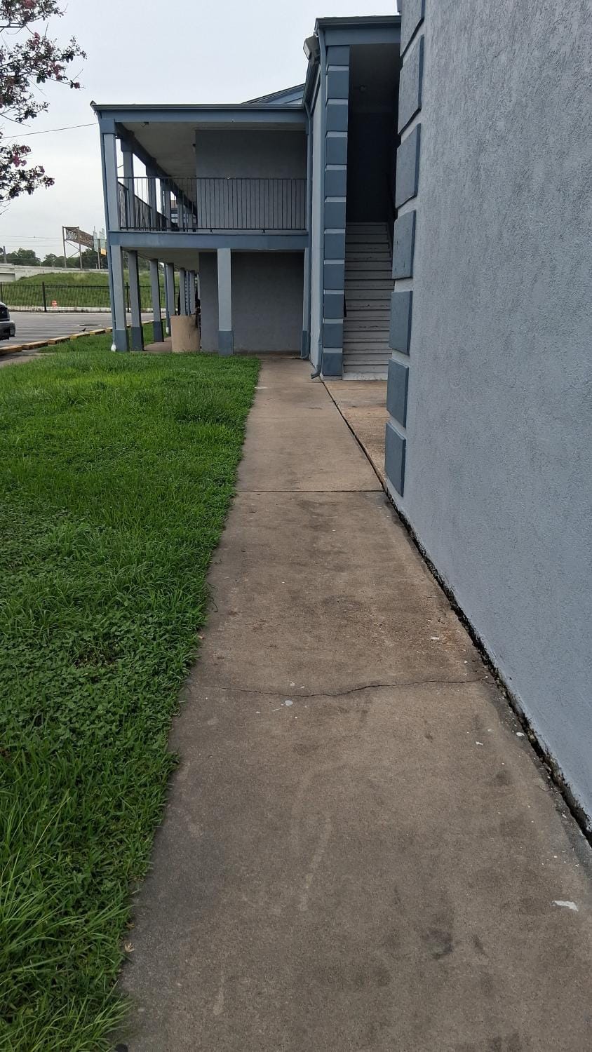 Roadway inn Hotel in Beaumont