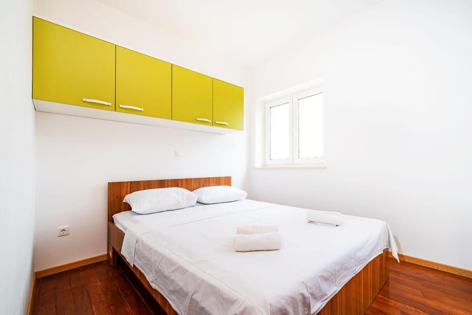 CC Garo House on Main Beach Apartment in Novalja