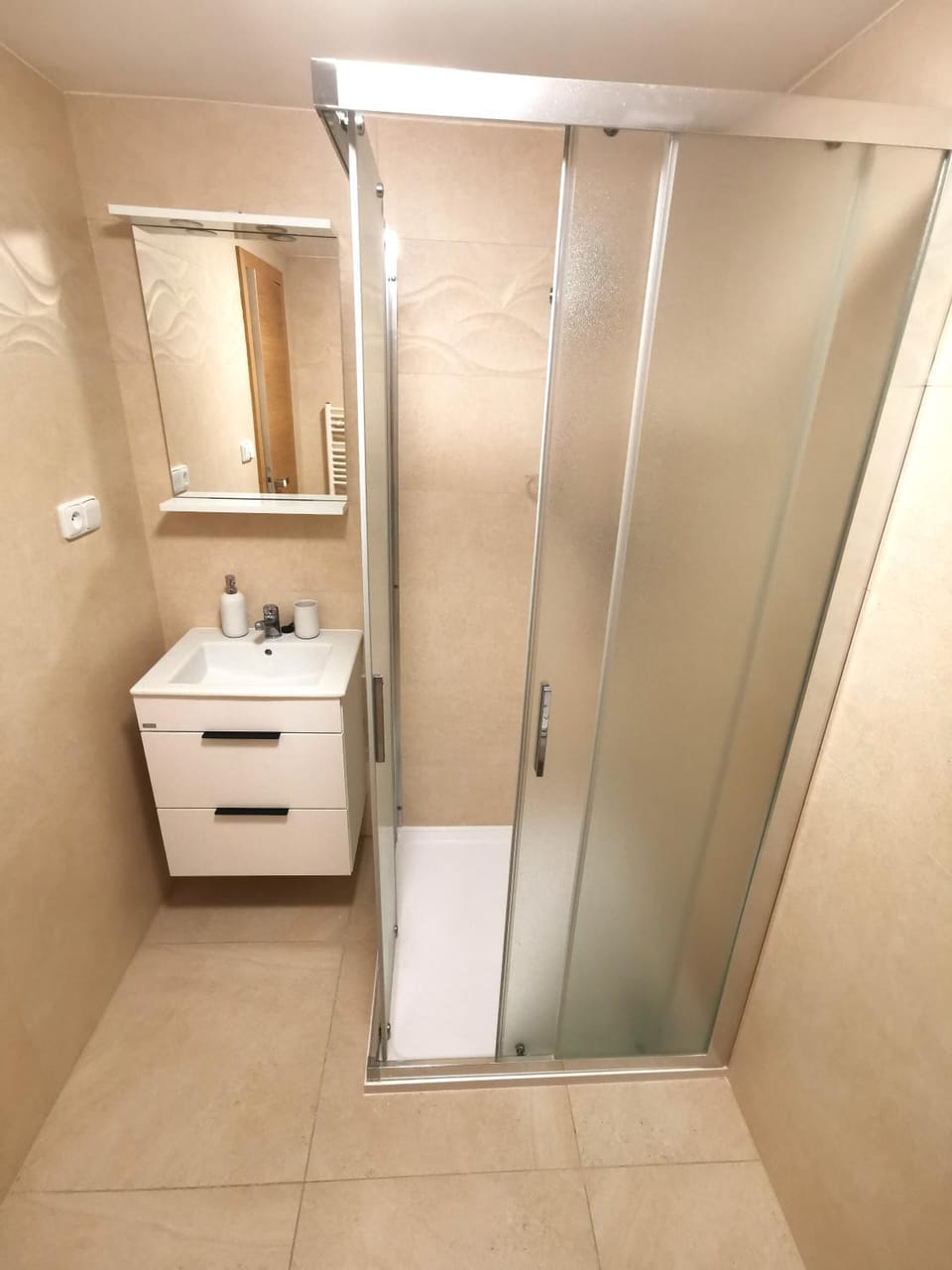 Shower, Bathroom