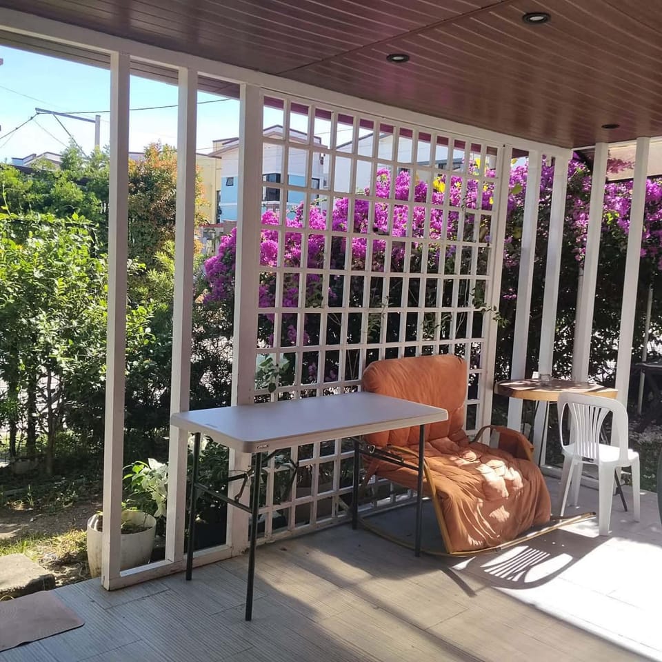 Home of Maia Apartment in Santa Rosa