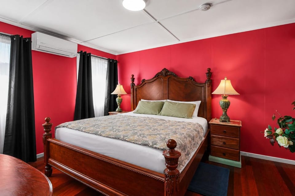 Kitchener Street 2, Golden Beach House in Golden Beach