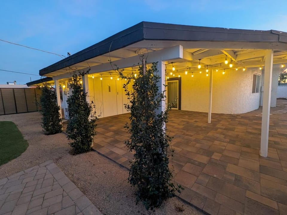 Oasi Elegante House in Tempe