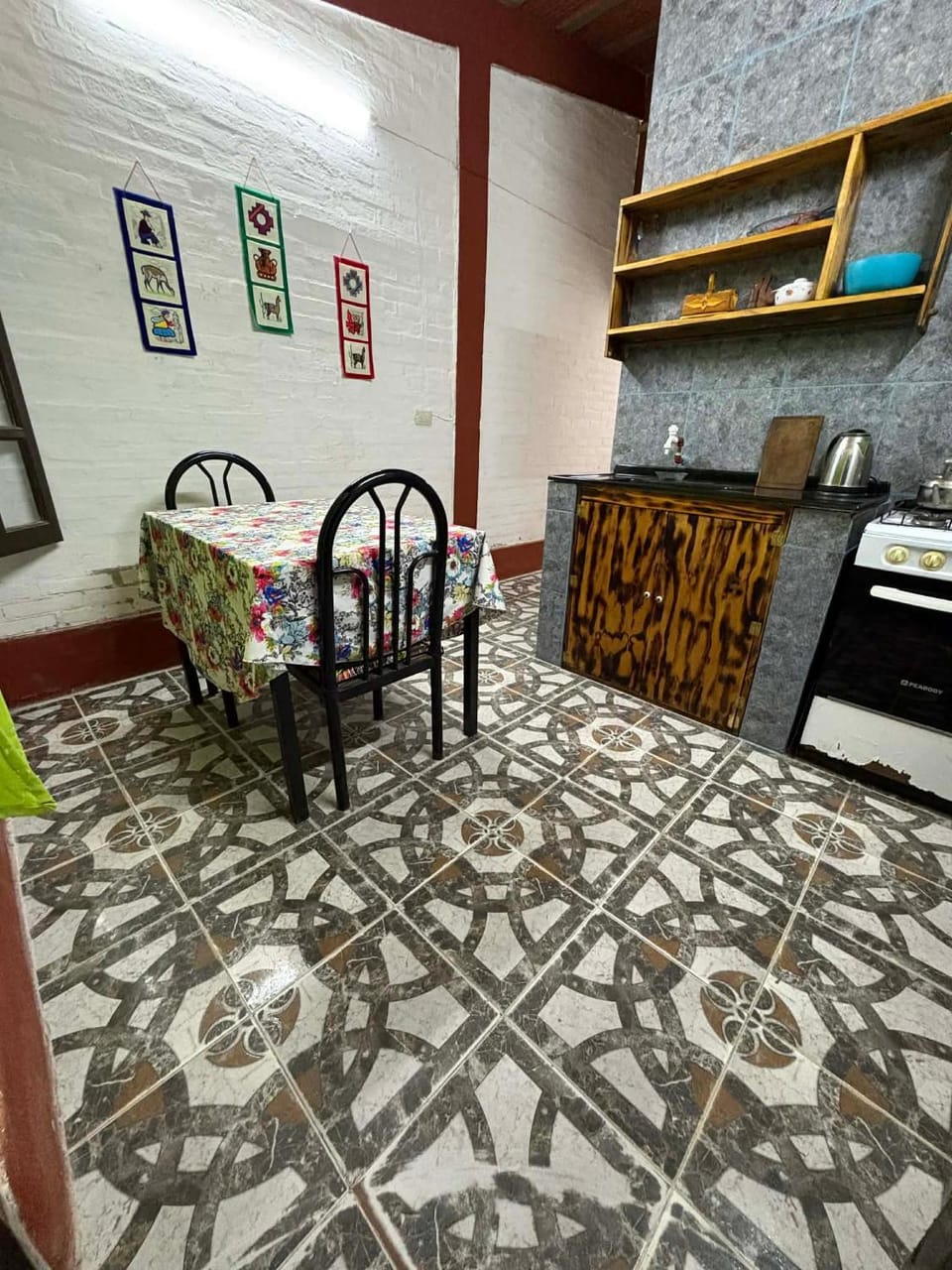 Dining area, Communal kitchen