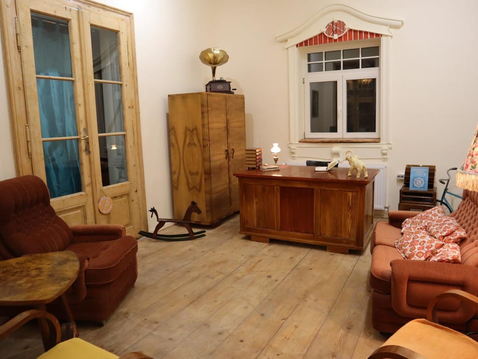 Golden Sun Salon Apartment in Vojvodina