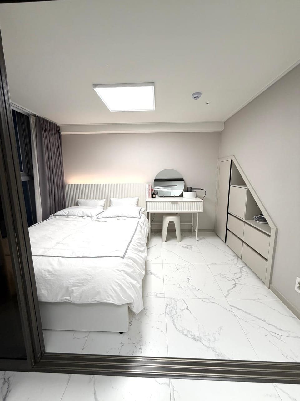 충무로역1분 명동5분 남산한옥마을! Apartment in Seoul