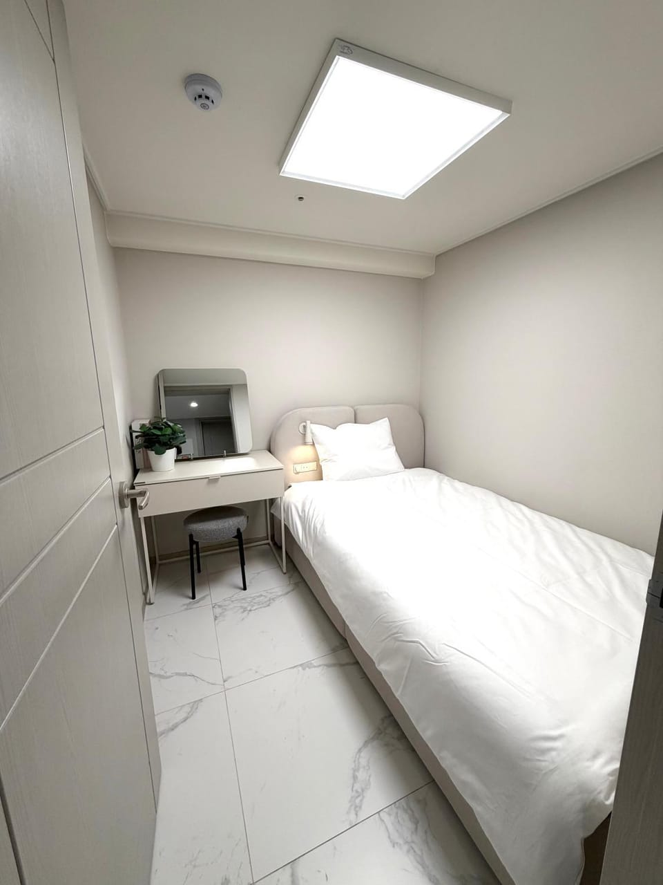 충무로역1분 명동5분 남산한옥마을! Apartment in Seoul