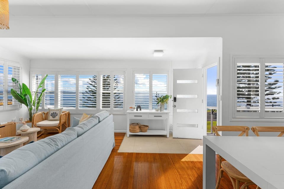 View (from property/room), Living room, Sea view