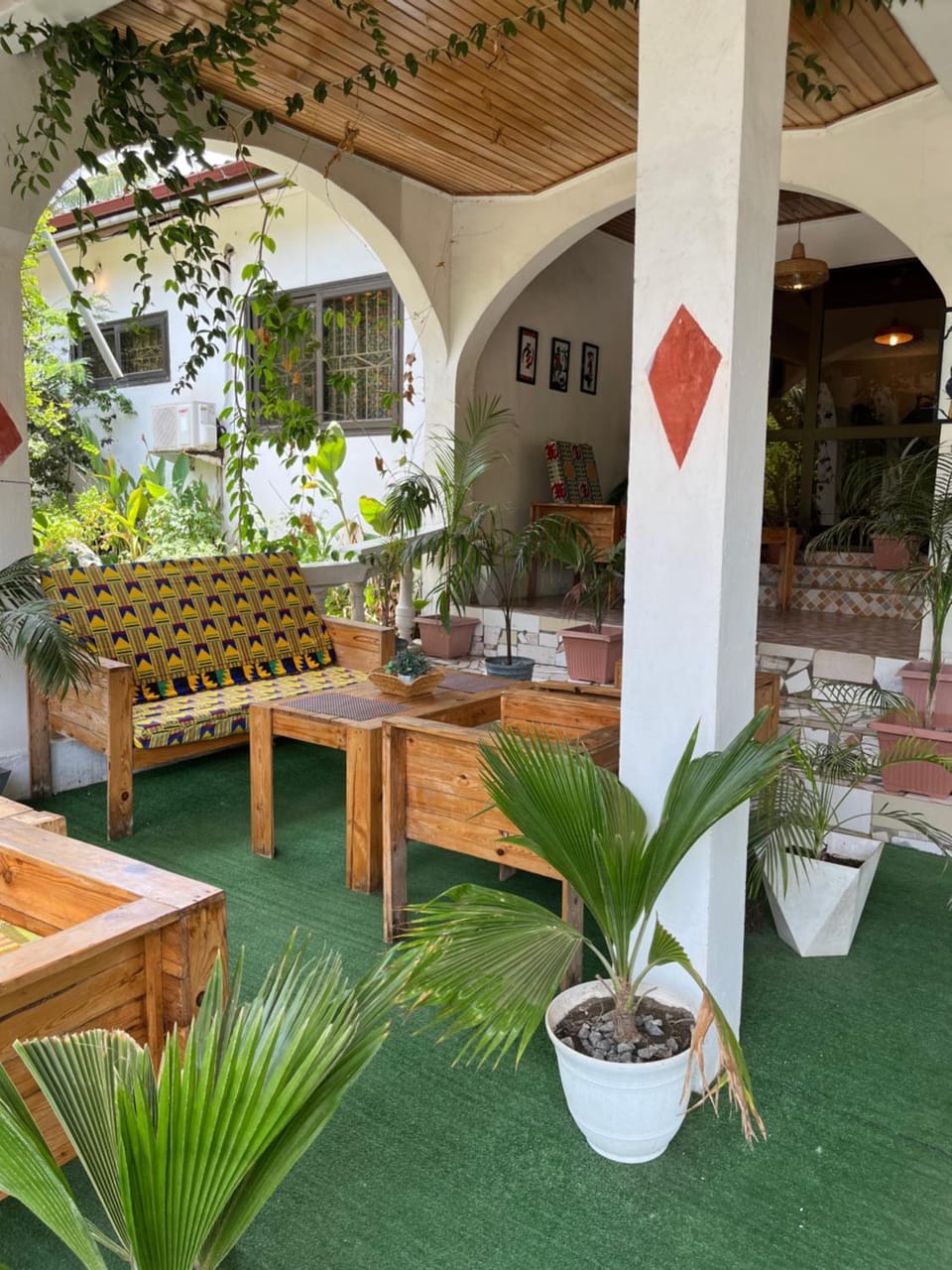 Patio, Day, Seating area, Garden view