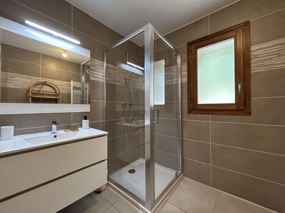 Appartement lumineux, vue montagnes - 6 pers. - FR-1-330C-165 Apartment in Briançon