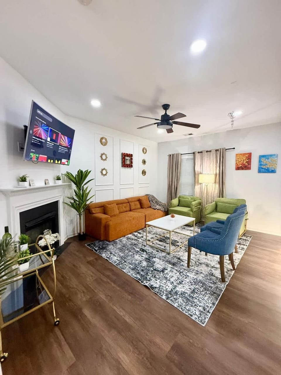 Luxe 3BR 1 King 1 Queen Near UNCC & Concord Mills House in Concord