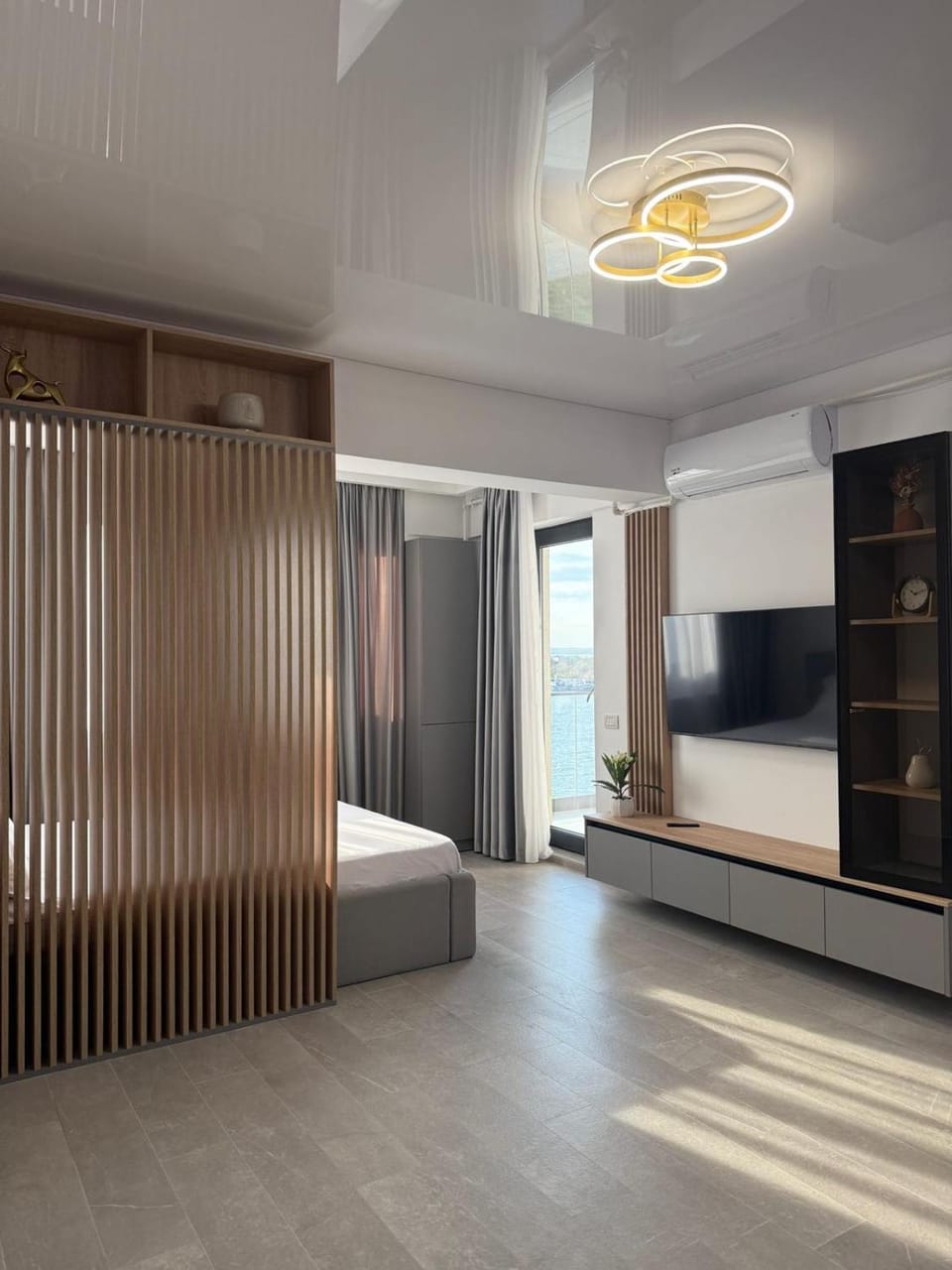Luxury & Charming Studio - Navodari Apartment in Constanța County