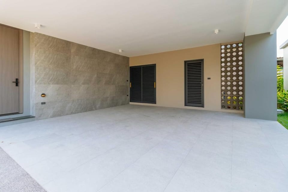 3BR Pool Garden Home Near Beach & Shops V313 Villa in Phuket