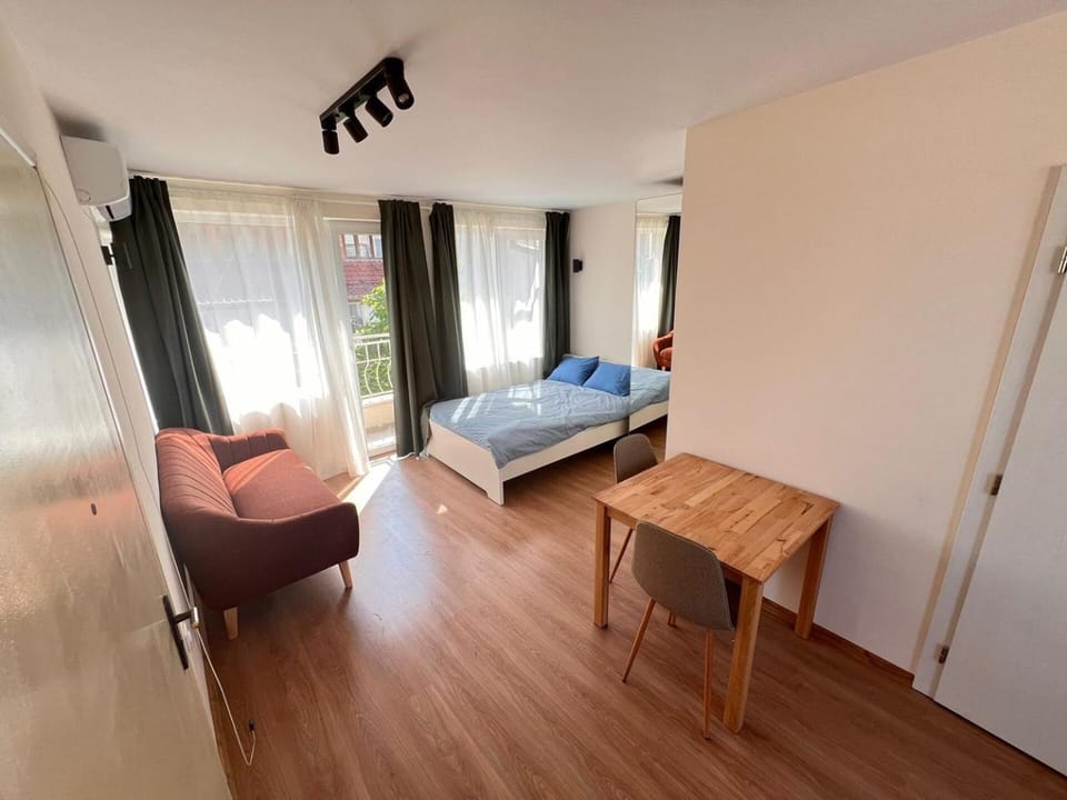 Sunny Nest Studio Apartment in Varna