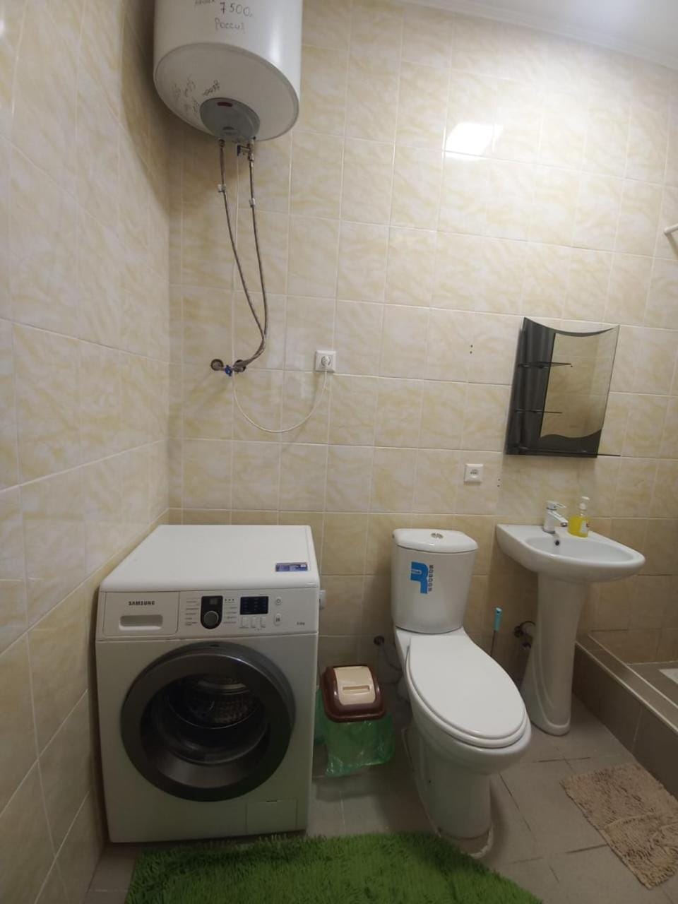 6-местный коттедж в ЦО ПАРИЖ Иссык-Куль Кыргызстан House in Almaty Region, Kazakhstan
