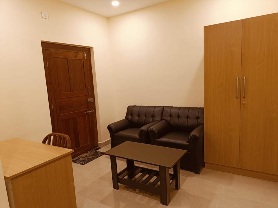 Premium 1BHK Near MAHE & KMC Manipal Apartment in Karnataka
